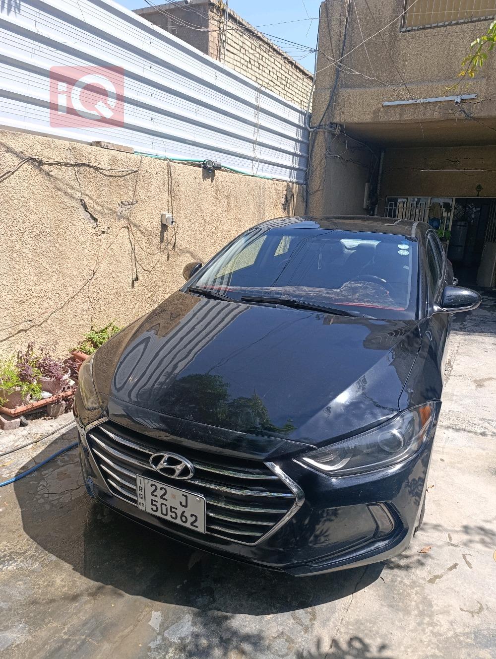 هیوندای ئەلەنترا